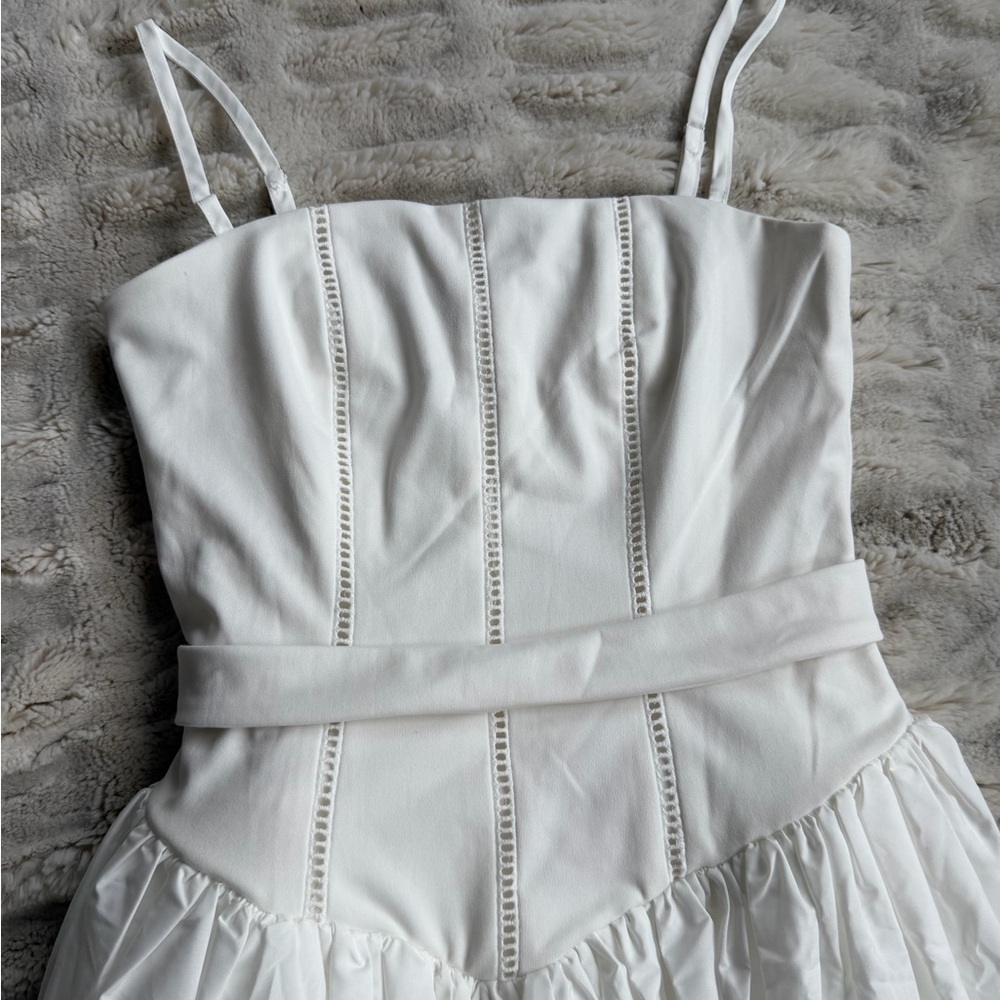 Commense Serendipity Frenchy Flowy Dress in Size S White - Picture 4 of 7